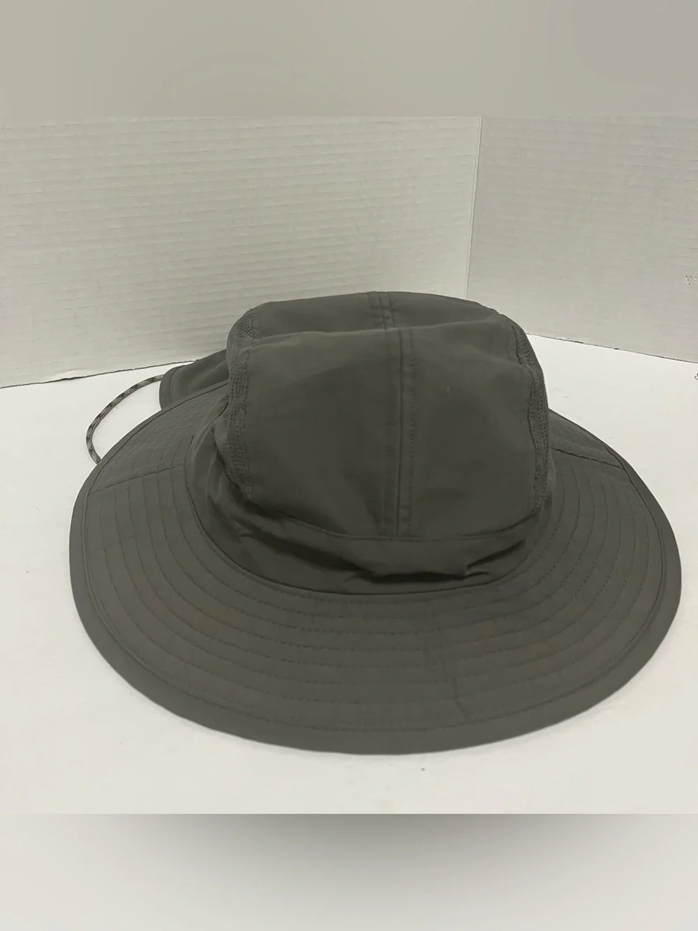 Wide-Brim Outdoor Sun Hat in Olive Green backflap fishing hiking cap